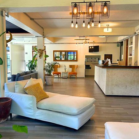 Joint Boutique Hotel Zona Romantica بويرتو فالارتا المظهر الخارجي الصورة