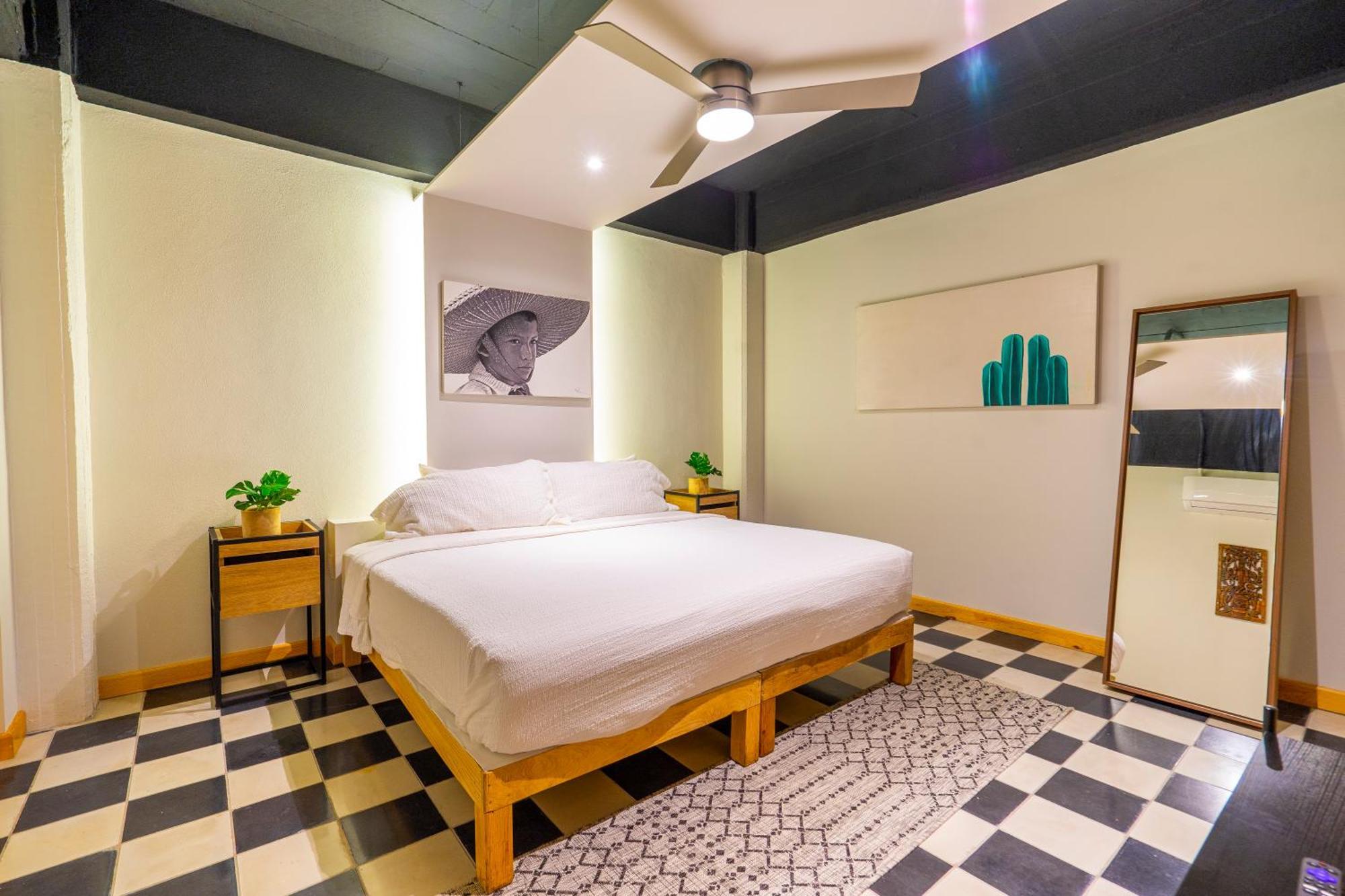 Joint Boutique Hotel Zona Romantica بويرتو فالارتا الغرفة الصورة