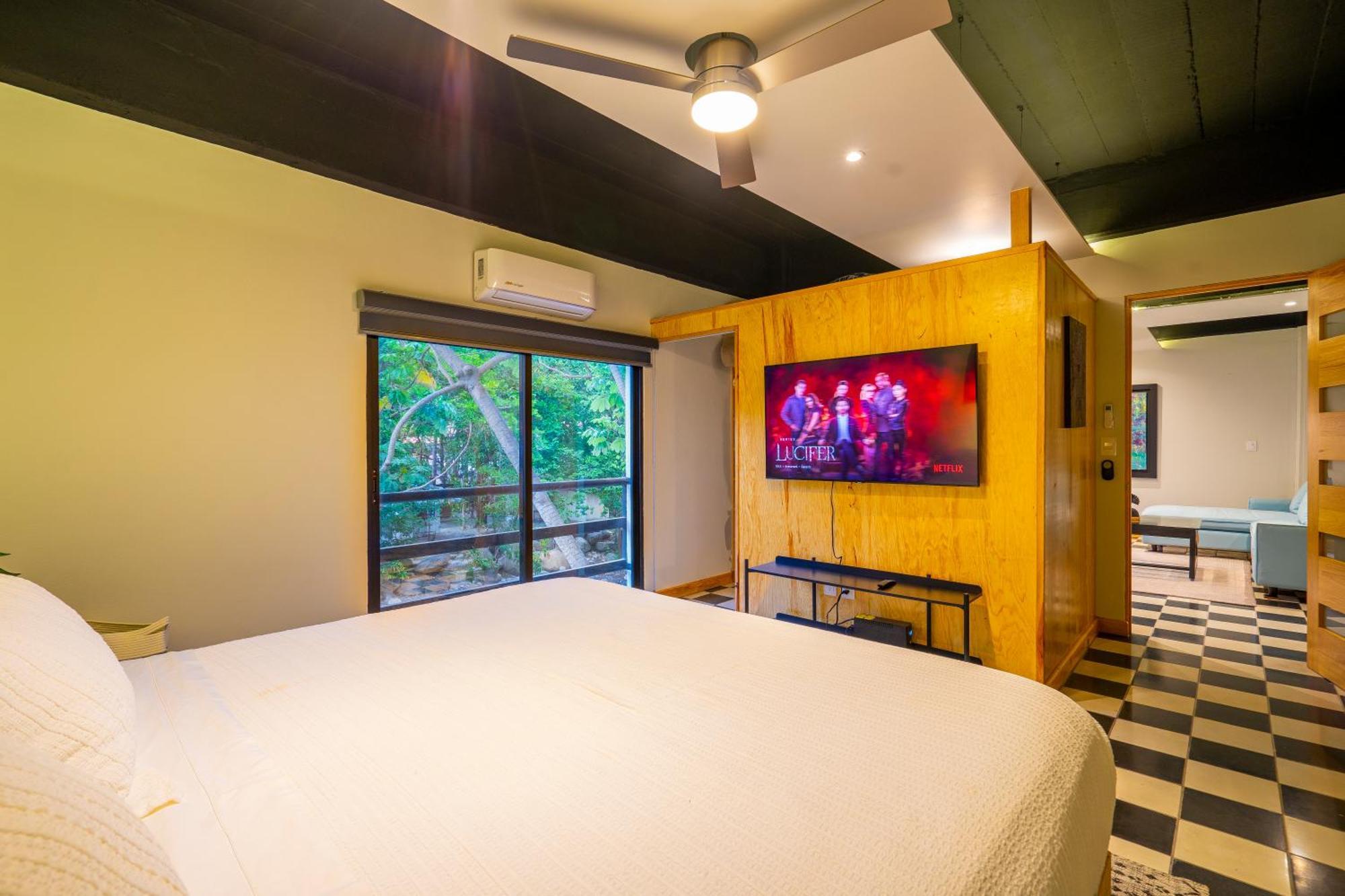 Joint Boutique Hotel Zona Romantica بويرتو فالارتا الغرفة الصورة